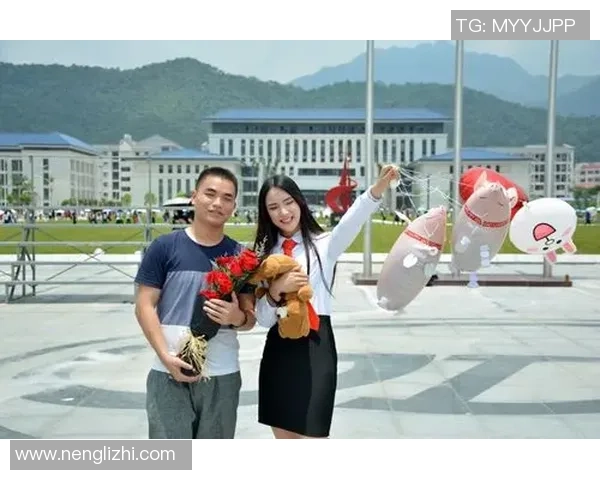 与张芳畅谈排球生涯的点滴回忆与成长历程 与张芳畅谈排球生涯的点滴回忆与成长历程