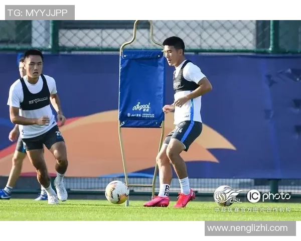 专访黄敏:探寻网球界的成功秘诀与心路历程 专访黄敏:探寻网球界的成功秘诀与心路历程