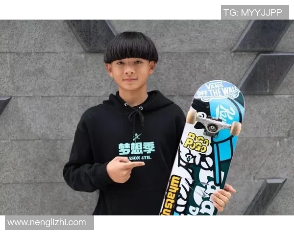 成都飞盘队在滑板精英赛中以58分稳居积分榜首位